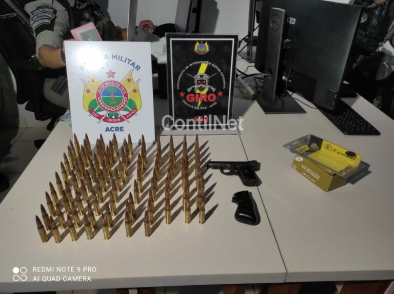 Jovem que carregava munições de fuzil em sacola plástica é preso em rua de Rio Branco