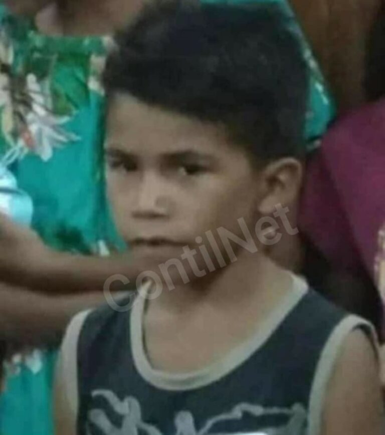 Prefeita no AC pede perdão à mãe de criança que morreu soterrada: “Muita tristeza no coração”