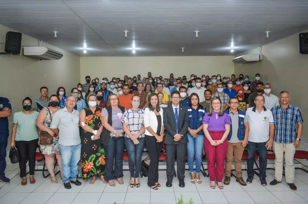 Em Cruzeiro do Sul, Estado promove palestra para gestores públicos sobre vedações e permissões do período eleitoral