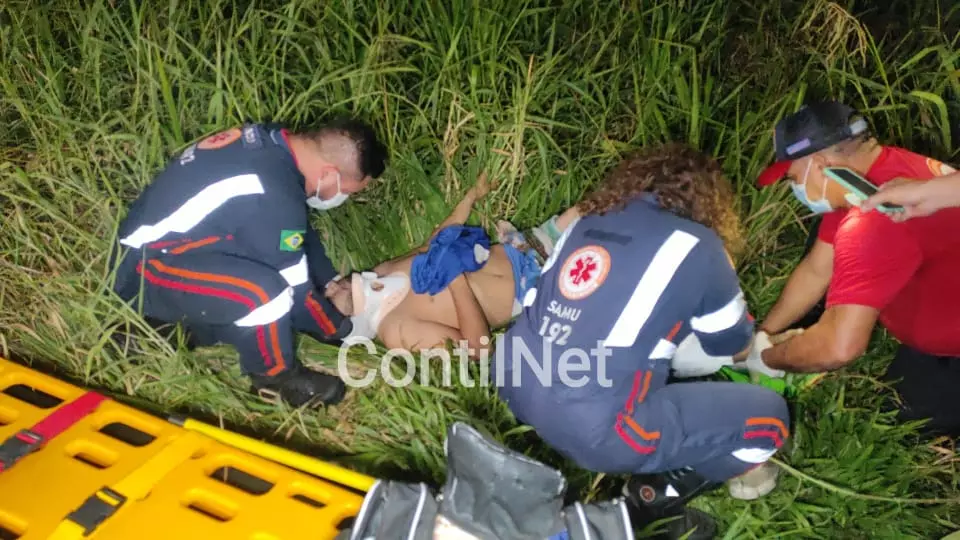 Jovem fica em estado grave após ser arremessado a 15 metros de moto, em Rio Branco