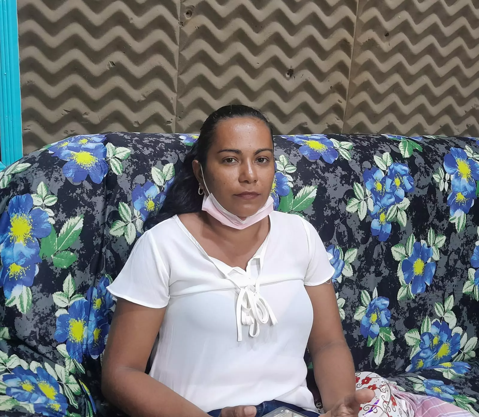 Com nódulos na garganta, mulher pede ajuda para fazer cirurgia que custa R$ 15 mil