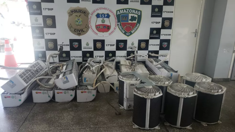 Diretora é detida suspeita de furtar aparelhos de ar-condicionado de escola da rede municipal