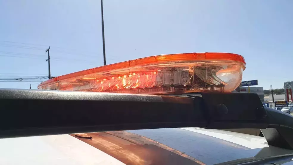Após obrigar ex-mulher se ajoelhar, ex-marido atira quatro vezes em residência Após obrigar ex-mulher se ajoelhar, ex-marido atira quatro vezes em residência
