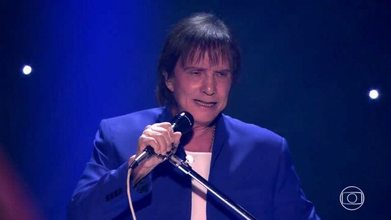 Roberto Carlos, após receber notícia da morte de grande amor, desabafa sobre perda aos prantos