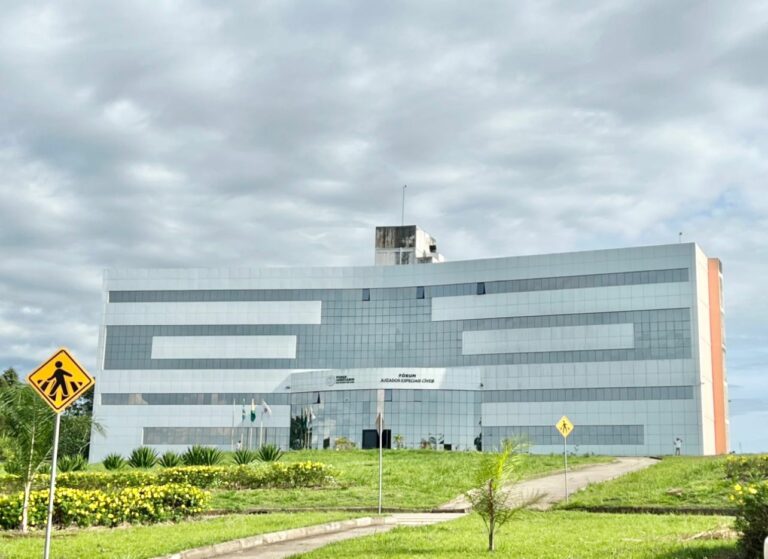 Novos juízes leigos e conciliadores começam a trabalhar no Poder Judiciário do Acre