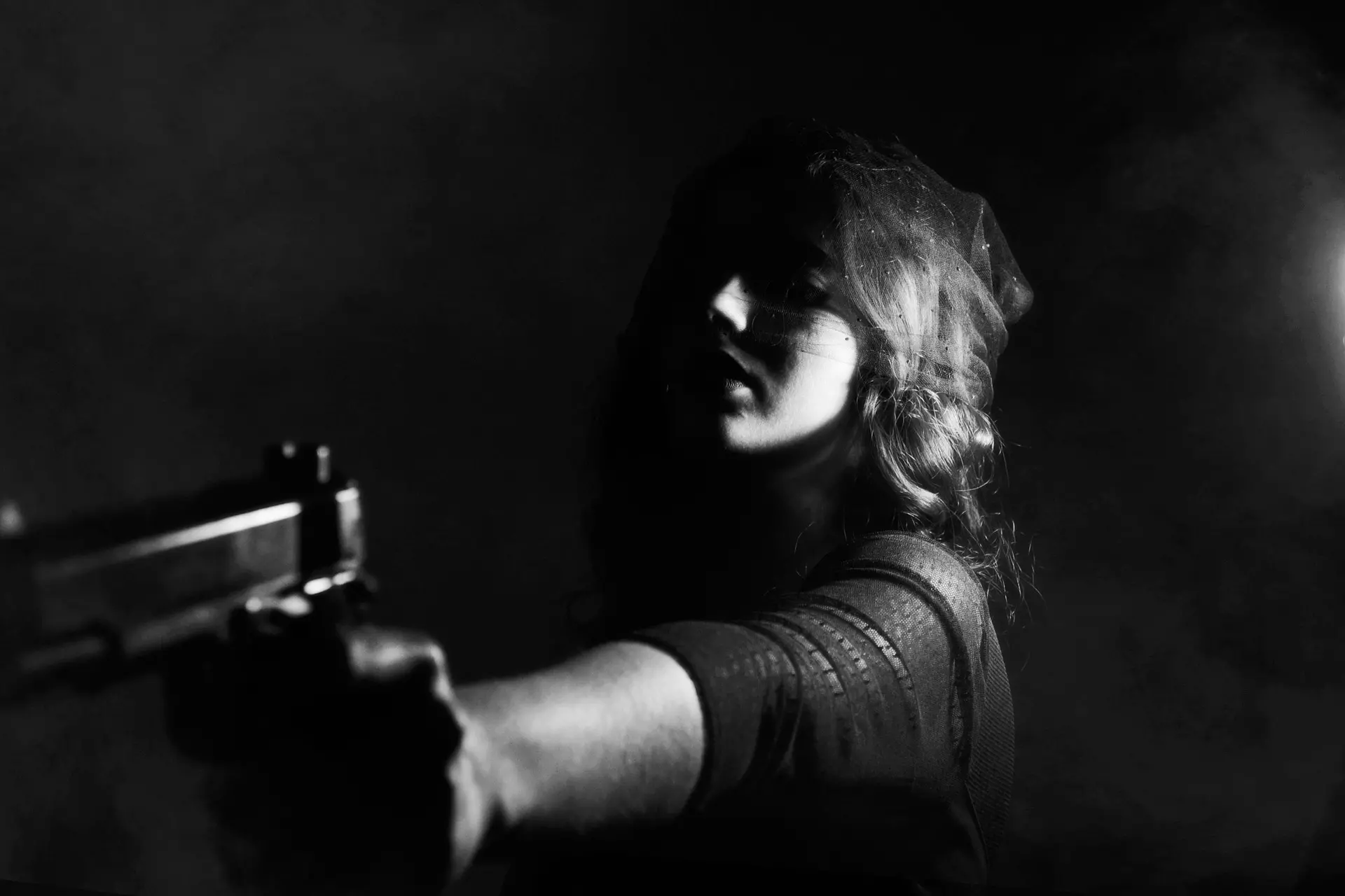 Permissão para compra de armas por civis cresce 1.451% desde 2018