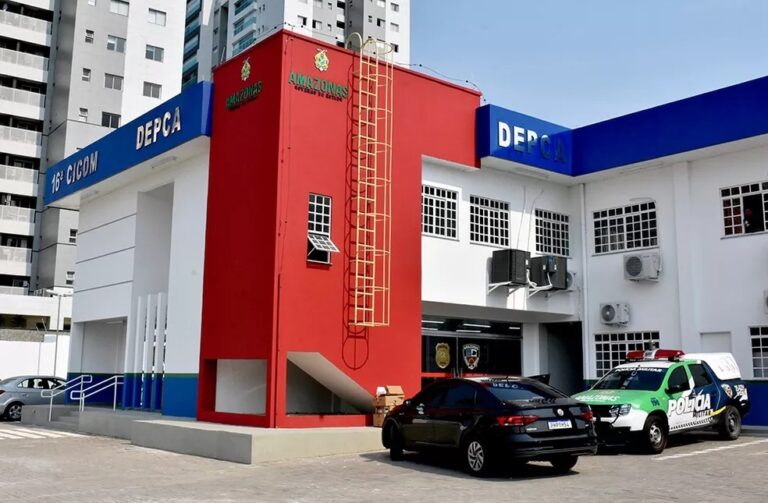 Homem é preso após usar computador do trabalho para compartilhar pornografia infantil