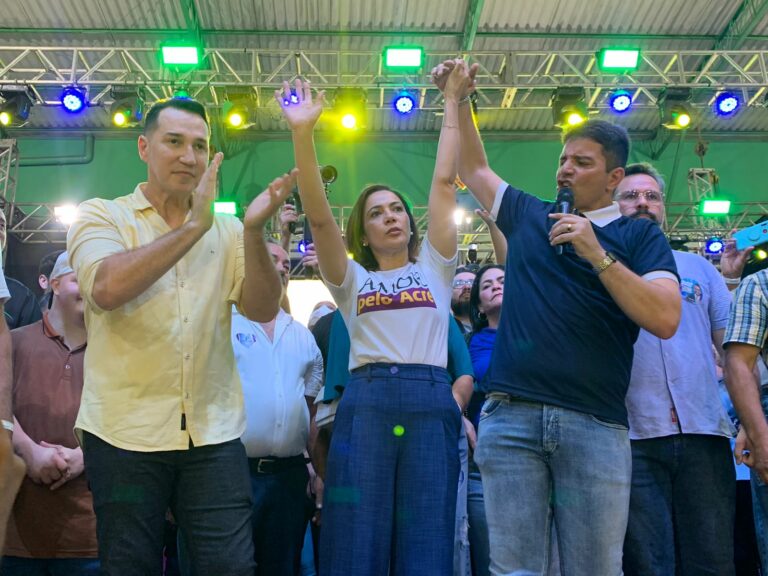 Em convenção, Gladson lança Mailza como vice e Ney Amorim ao Senado