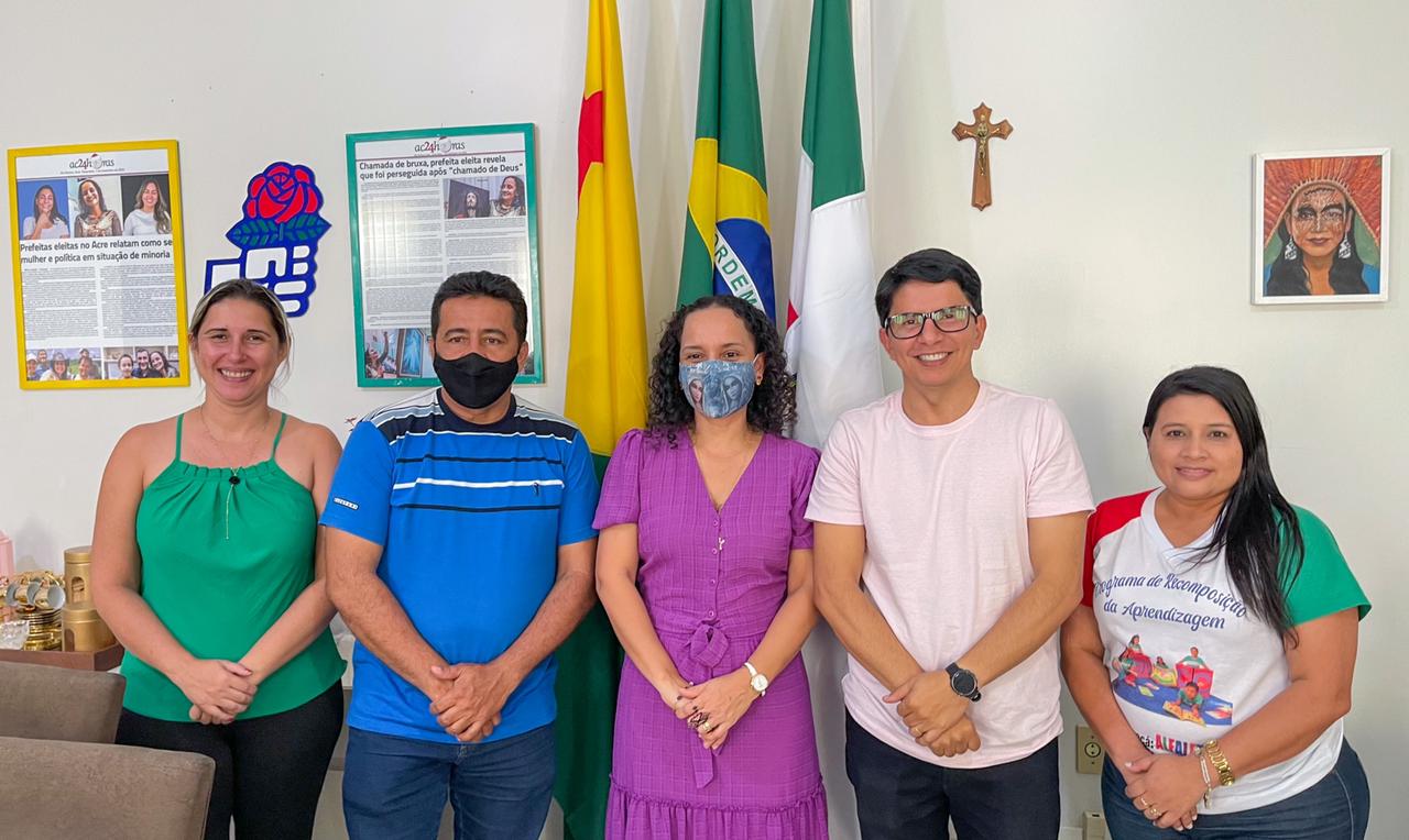 Em Tarauacá, Jenilson visita Prefeitura e diz que no Senado vai trabalhar por todos os municípios acreanos