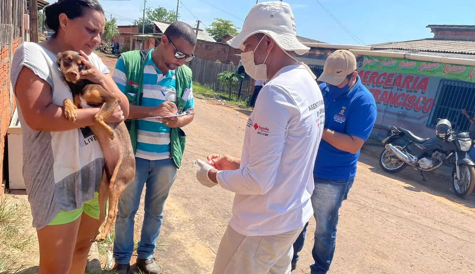 Saúde de Rio Branco promove vacinação antirrábica para cães e gatos neste sábado; veja locais