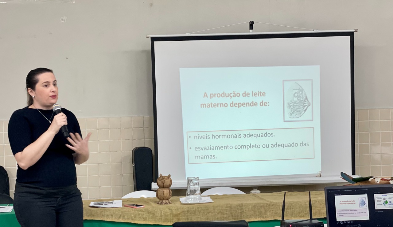 Aleitamento materno é tema de palestra em Encontro de Mulheres Indígenas no Acre