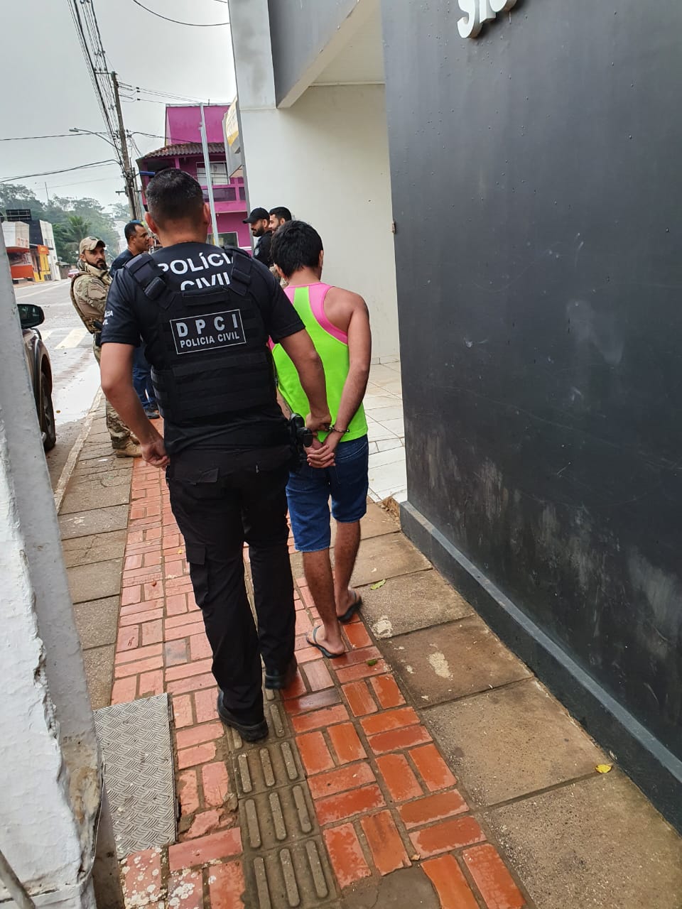Foragido acusado de homicídio e outros crimes é capturado no Acre