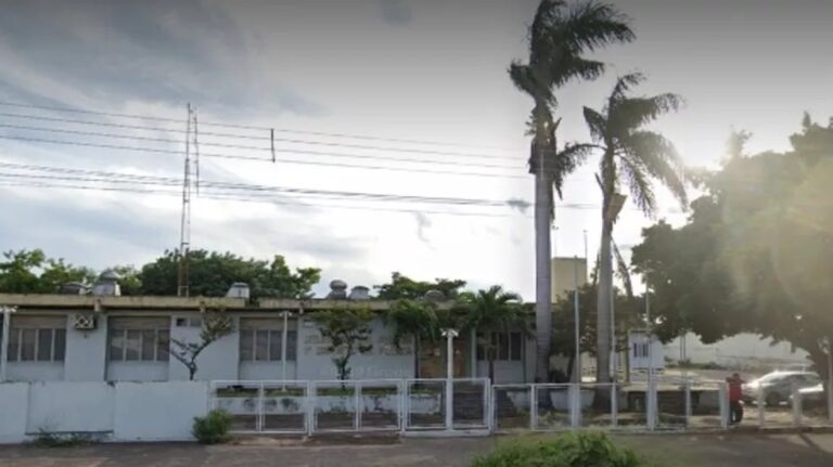 Homem tem mão decepada por irmão ao defender mãe de tentativa de homicídio