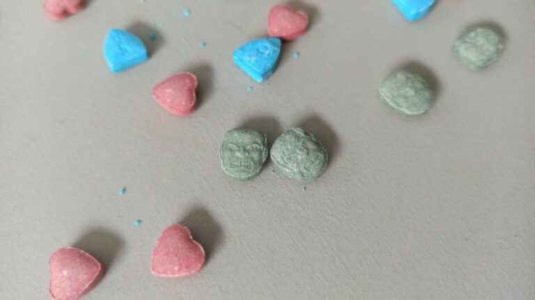 Vara Criminal condena dupla por tráfico de ecstasy no interior do Acre