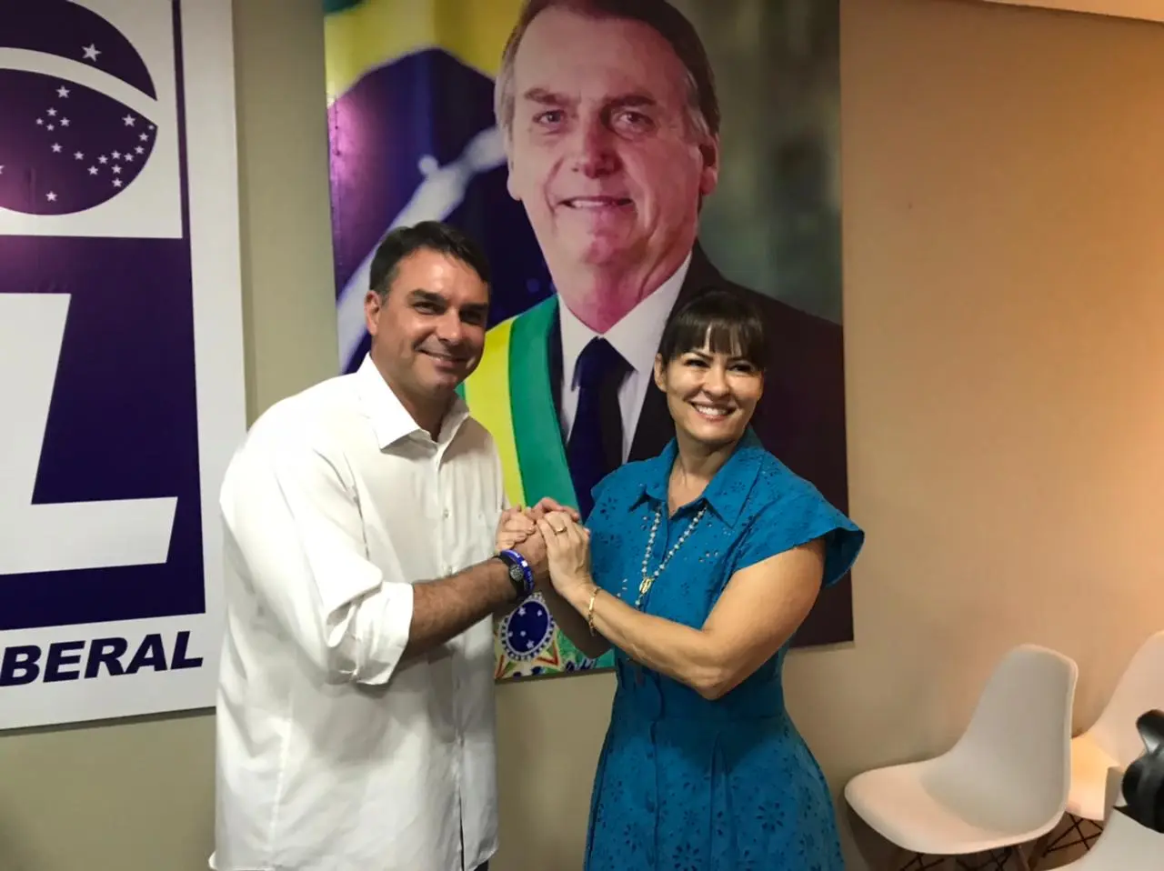 Marcia Bittar ganha vídeo de apoio de Flávio Bolsonaro