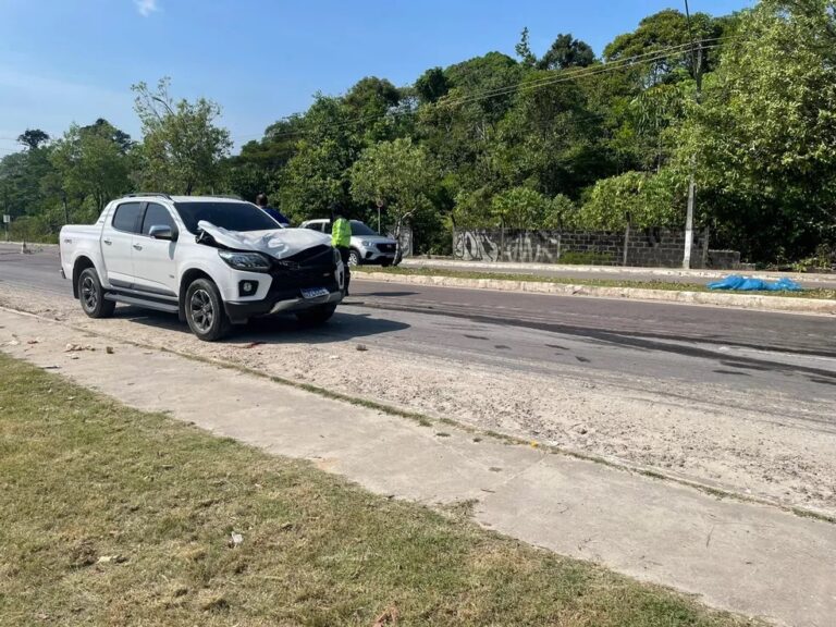 Ciclista morre a caminho do trabalho após ser atropelado por picape