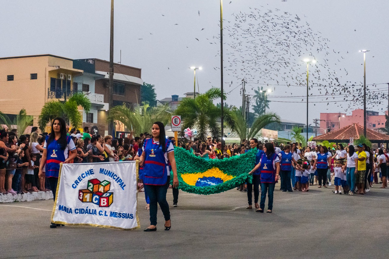 Após dois anos, desfile do 7 de Setembro acontece com grande presença de público