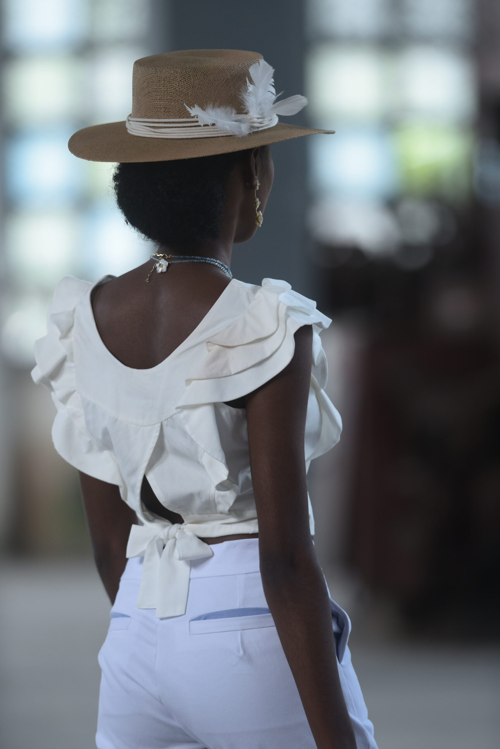 Acre no Paris Fashion Week: chapelaria Sol e Lua é convidada para projeto