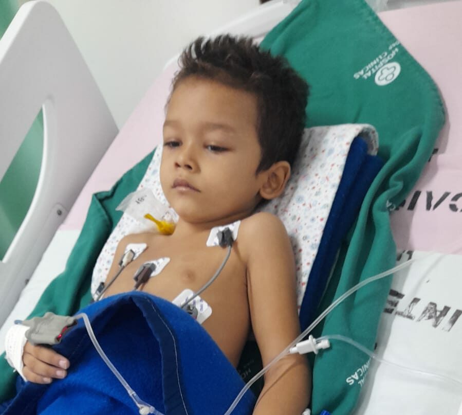 Diagnosticado com câncer, acreano de apenas 5 anos precisa de ajuda: “Quer muito viver”