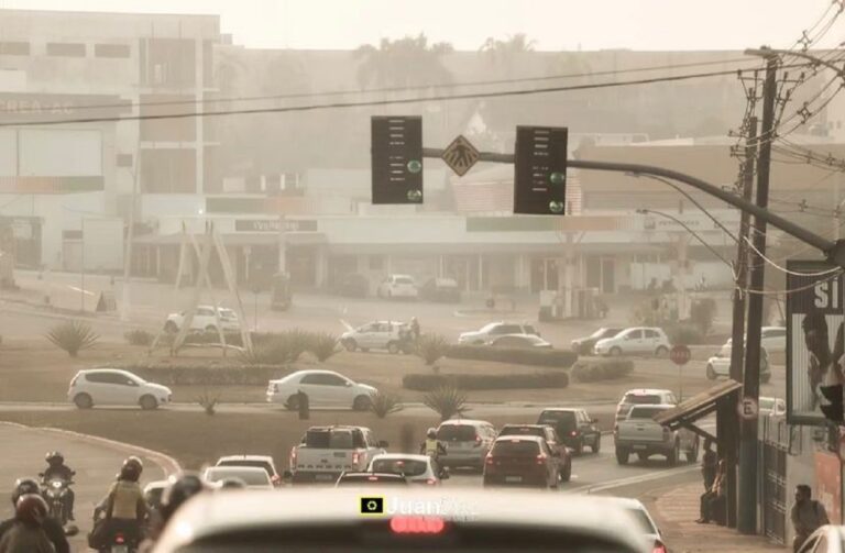 Em 8 dias, Acre registra mais de 700 focos de queimadas; pior novembro desde 2011