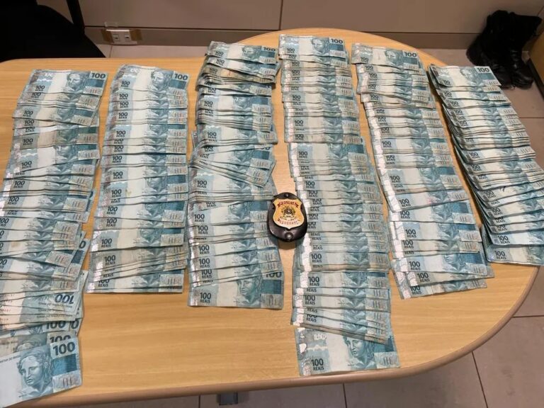PF apreende R$ 61 mil em espécie com irmã de candidata a deputada