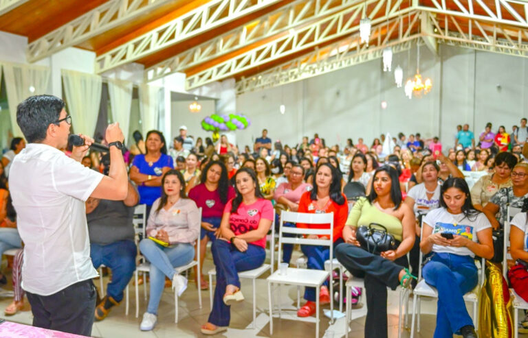Mulheres fazem maior ato do segmento nestas eleições em apoio Jenilson