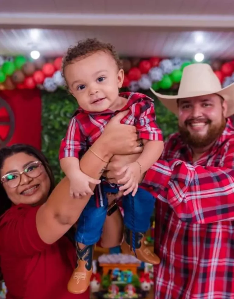 “O que fiz de errado, Deus?”, diz mãe de bebê acreano que morreu vítima de AVC em Roraima