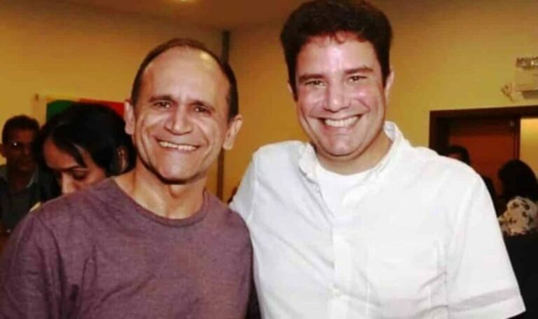 VĂdeo: MoisĂ©s Diniz manda recado duro a Rocha e afirma que agora Gladson vai governar sem âabutresâ