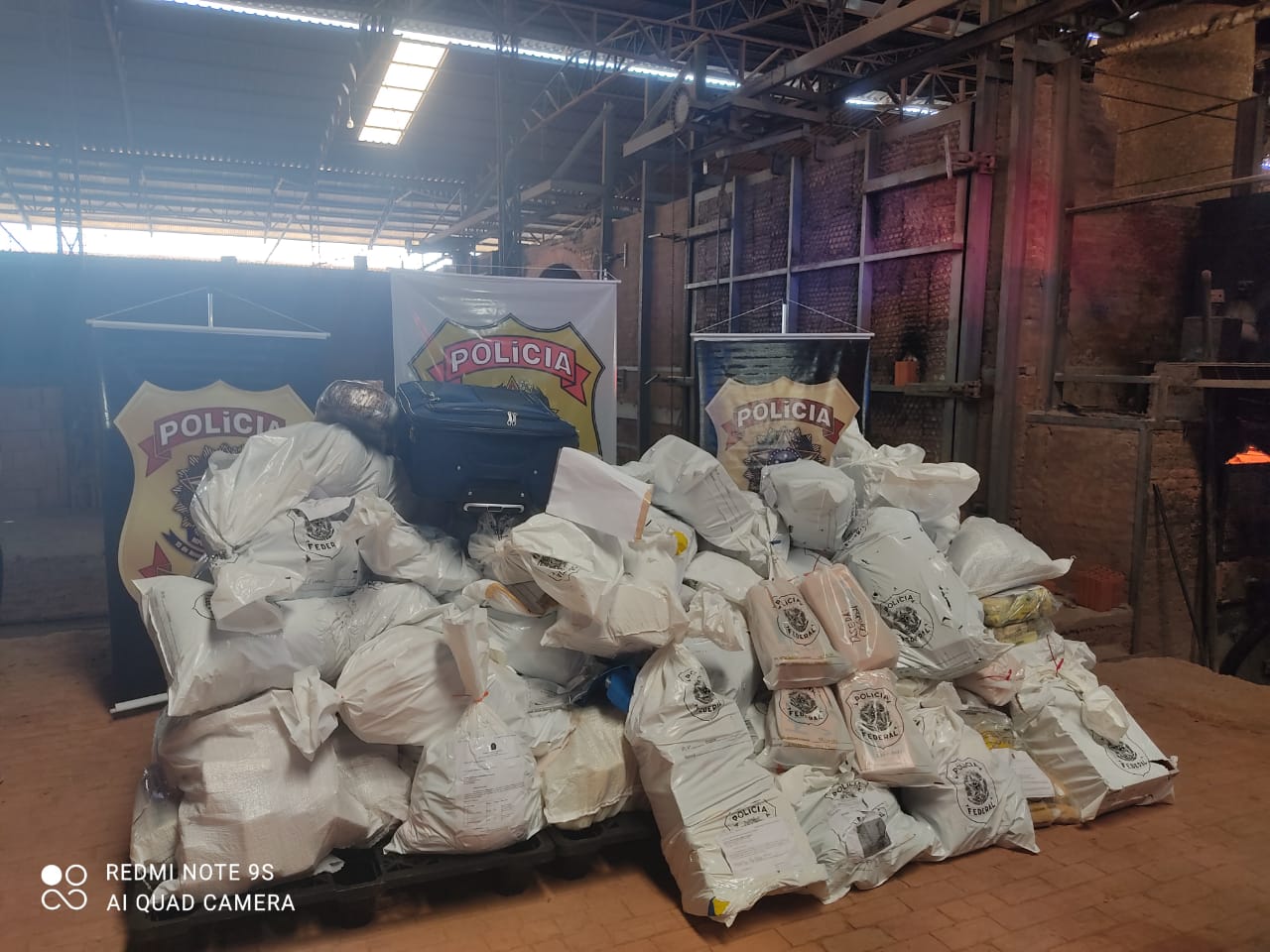 PF incinera uma tonelada de drogas apreendida em menos de 1 ano no Acre PF incinera uma tonelada de drogas apreendida em menos de 1 ano no Acre