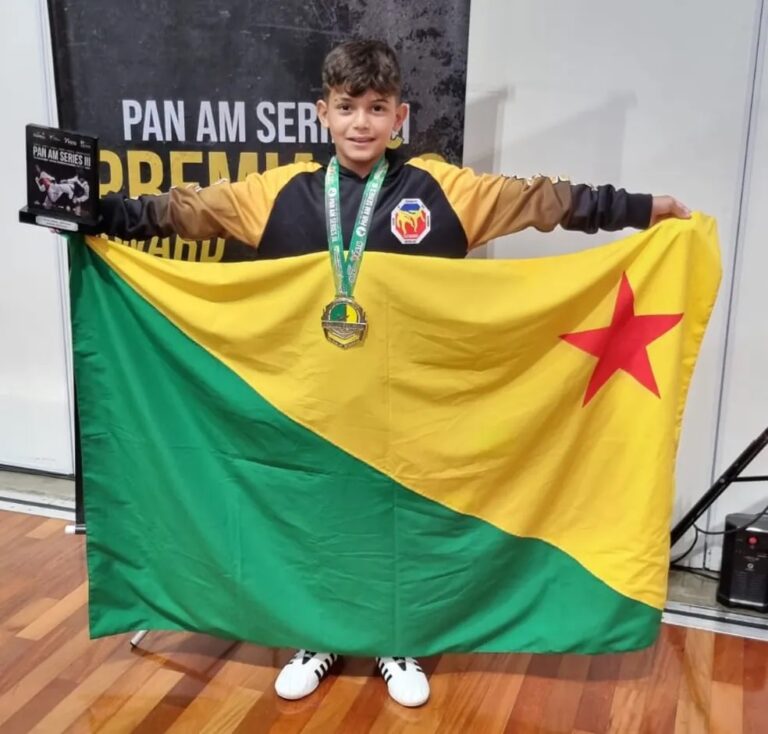 Acreano Bryan Azevedo viaja para Pan-Americano de Taekwondo Infantil, na Colômbia