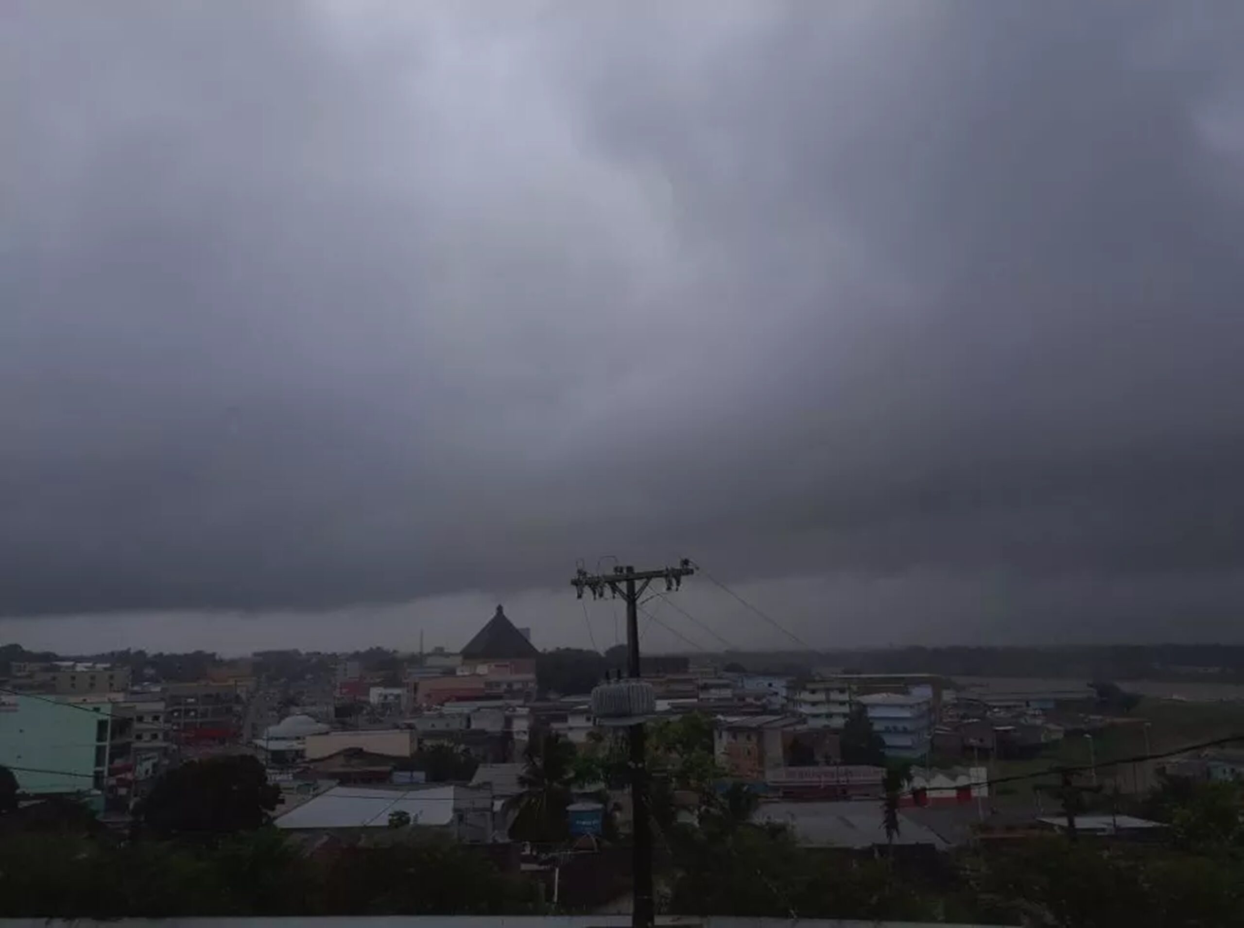 Acre tem previsão de temporais perigosos e até queda de granizo nesta semana; confira Acre tem previsão de temporais perigosos e até queda de granizo nesta semana; confira