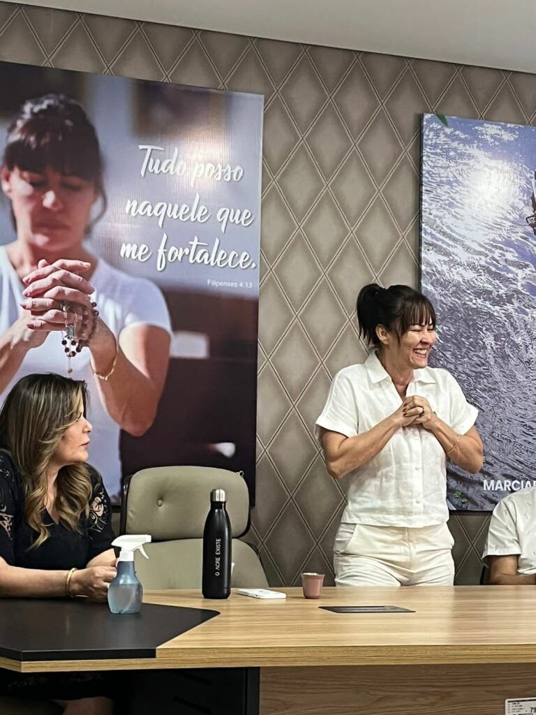 Marcia agradece votos e diz que sua missão de lavantar o nome de Deus foi cumprida