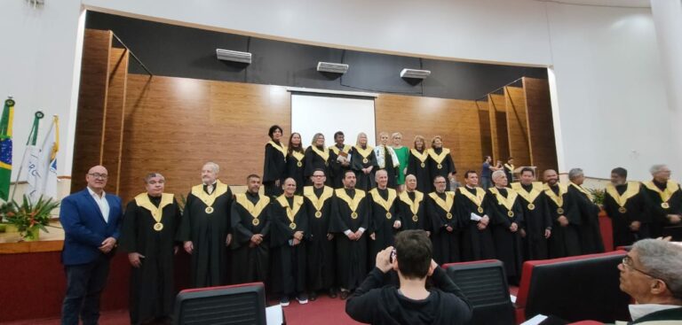 Theodoro traz cliques exclusivos da posse dos novos imortais da Academia Acreana de Letra