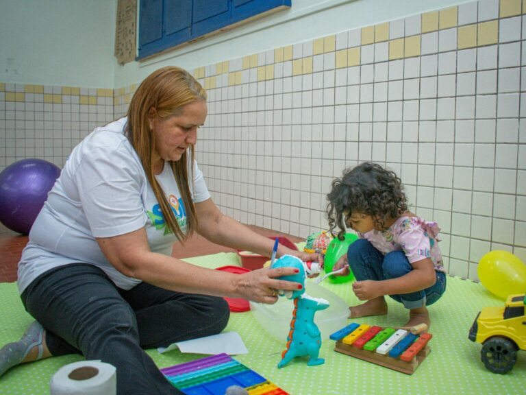 Mais de 10 mil crianças autistas atendidas pela Sesacre; “o nosso dia a dia vai melhorar”, diz mãe