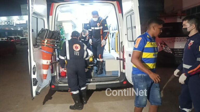 Motociclistas ficam feridos após caírem de moto em ribanceira na Transacreana