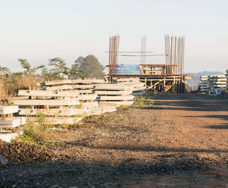 Acre tem 34% de obras paralisadas e prejuízo é de meio bilhão, diz TCU