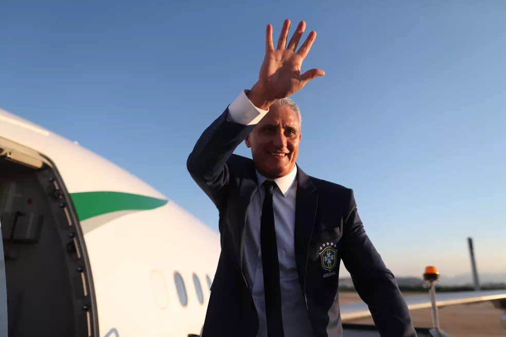 Seleção viaja neste sábado com 5,5 toneladas na bagagem; veja curiosidades