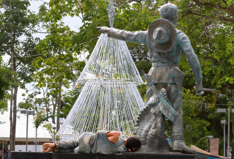 Natal aos pés do herói: a luta pela cidadania perdida