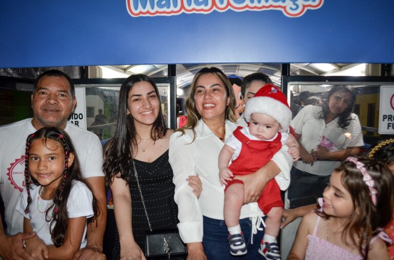 Prefeitura de Brasileia distribui centenas de presentes para as crianças em festa de Natal