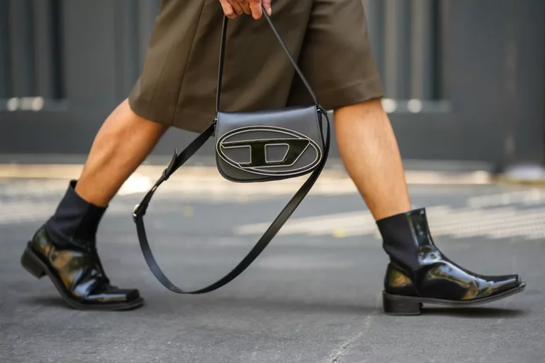 Saiba qual foi a bolsa mais vendida e cobiçada por famosas em 2022