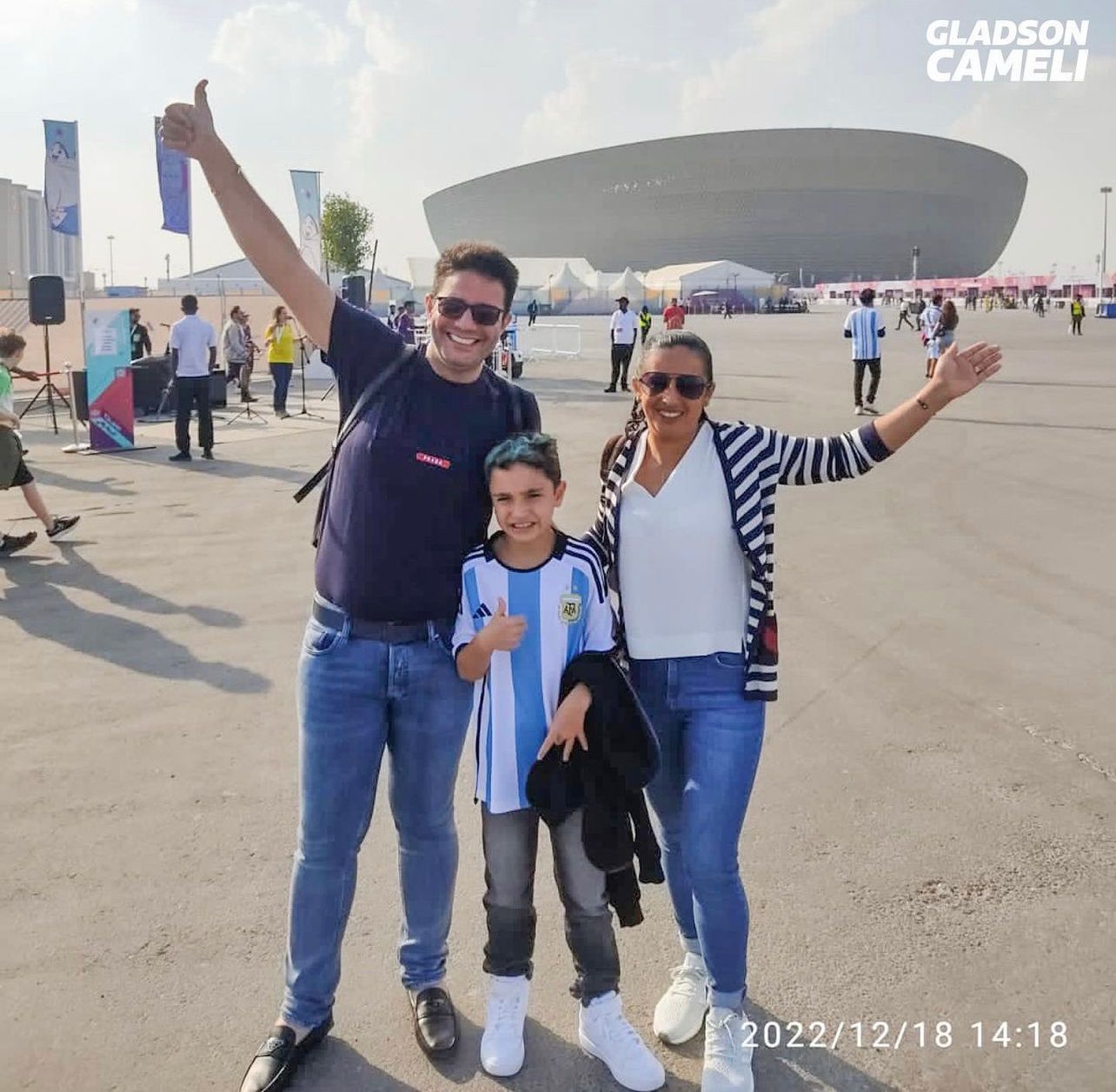 Junto com filho e a babá, Gladson assiste final da Copa no Catar: “Que jogaço!”