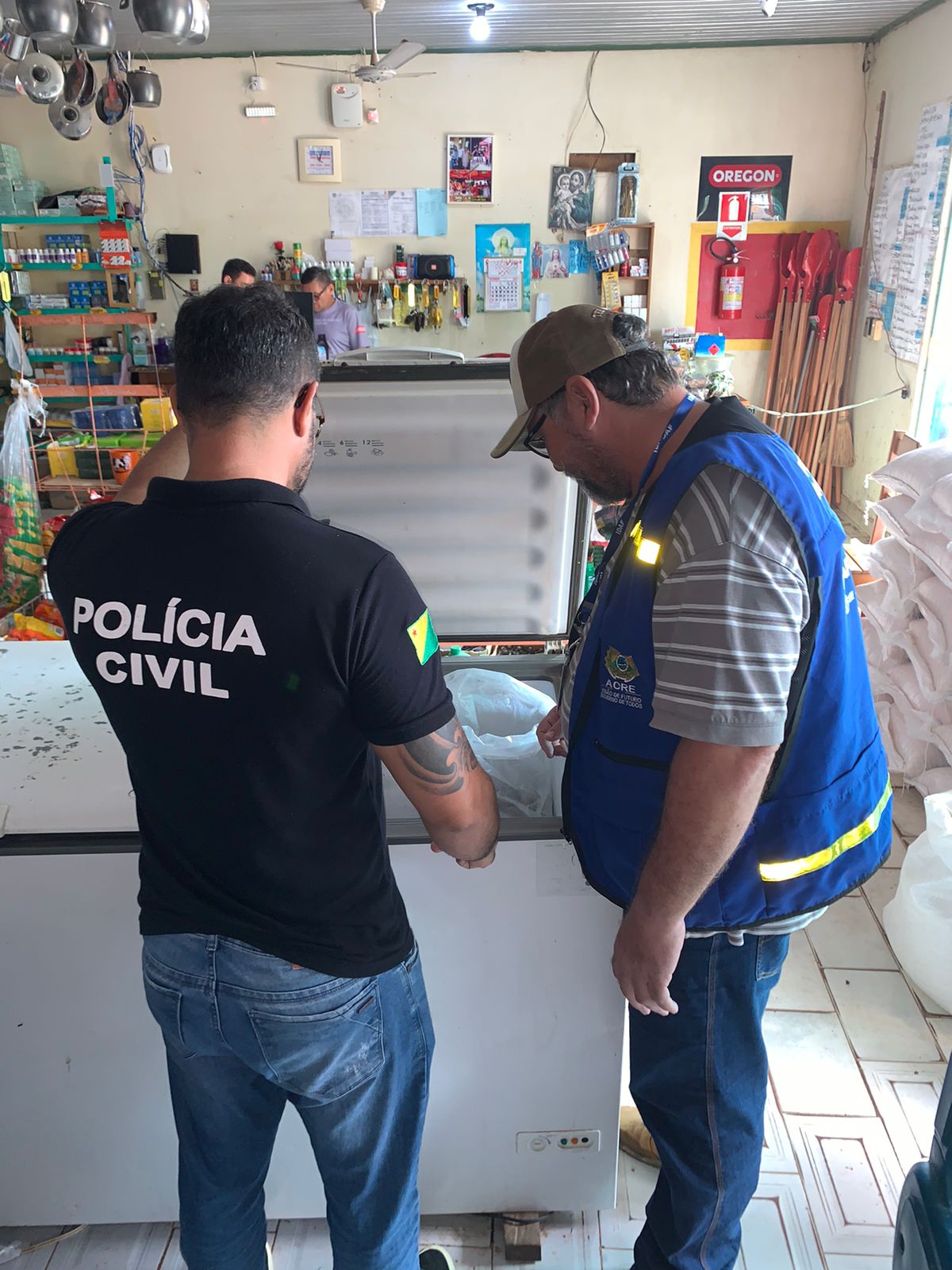 Empresário que vendia carne podre e com larvas é preso no Acre; população consumia produto