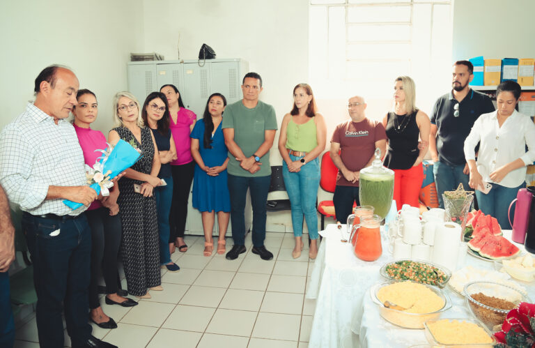 Fiscais da Vigilância Sanitária oferecem café da manhã em agradecimento ao prefeito de Rio Branco