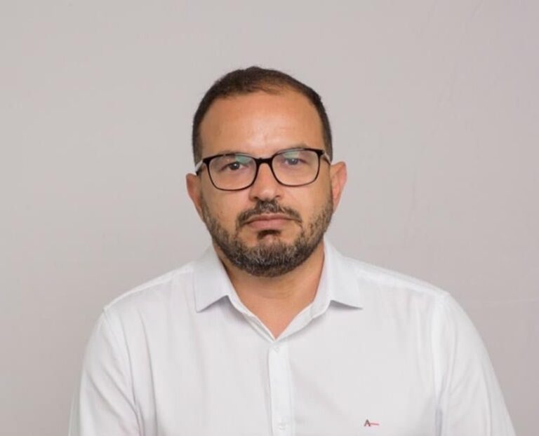 Blog do Ton: chamado para jogar com time em campo — e prestes a chutar o golaço final