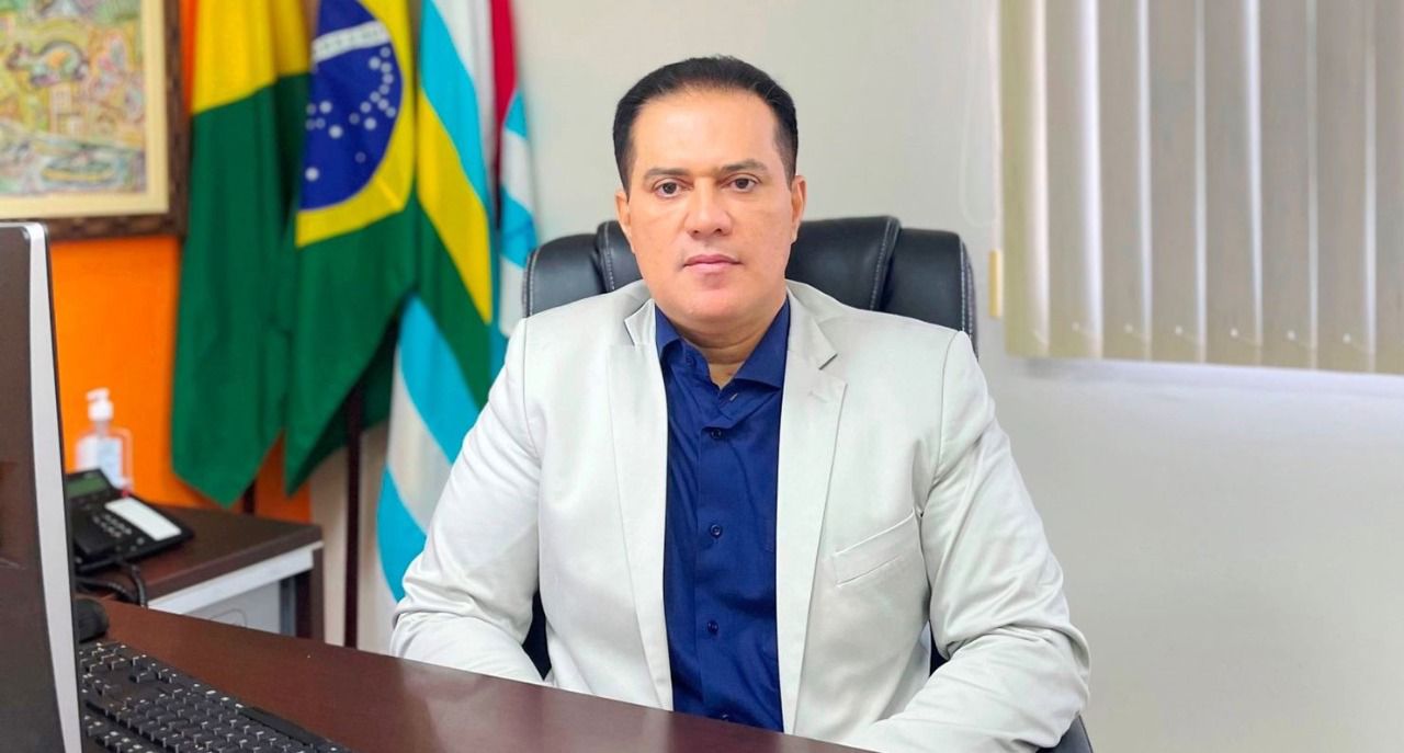Nicolau Júnior parabeniza o novo presidente do TCE, Ribamar Trindade