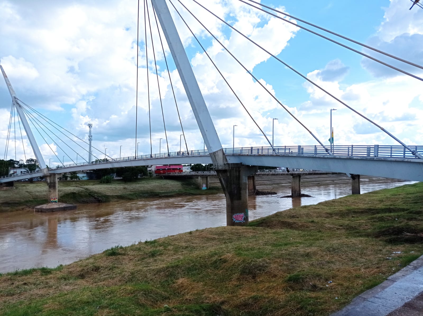 Mesmo com nível baixo do Rio Acre, Defesa Civil não descarta enchente