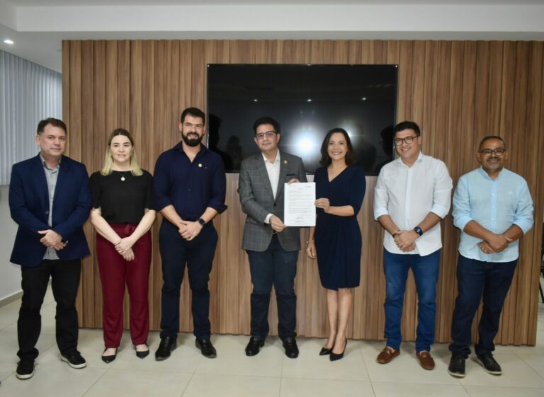 Governo assina ordem de serviço para reforma do Hospital da Criança