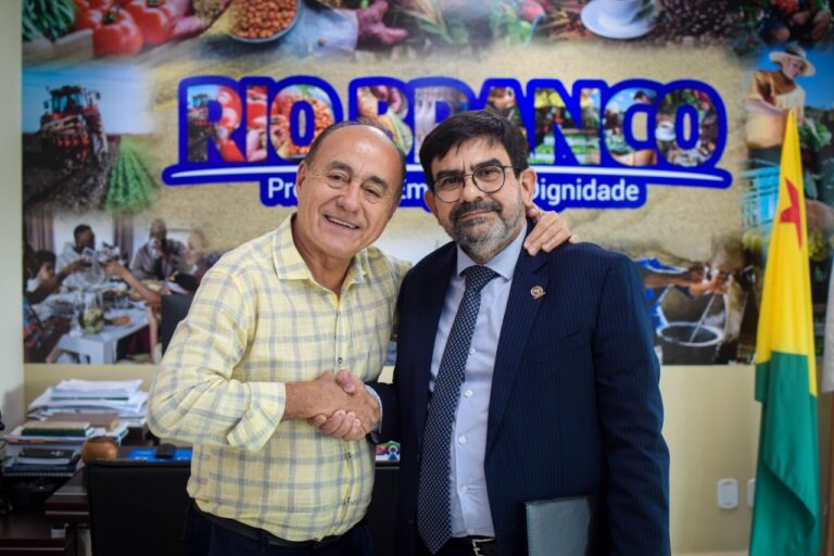 Bocalom recebe visita do Corregedor-Geral do Ministério Público do Estado do Acre