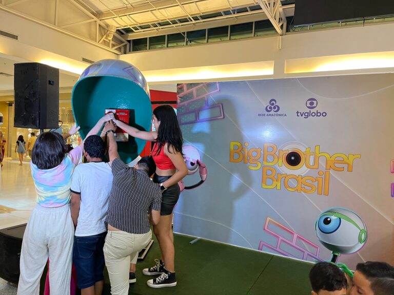 Menino de 8 anos é primeiro acreano a atender Big Fone do BBB23 em shopping do Acre