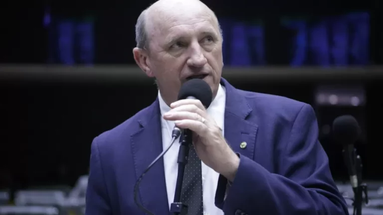 Ministro da agricultura confirma Neri Geller como secretário de polĂtica agrĂcola